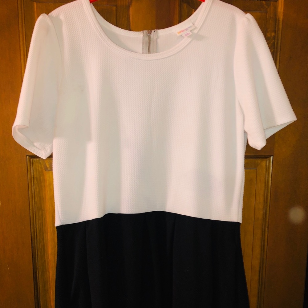 Lularoe Amelia Dress